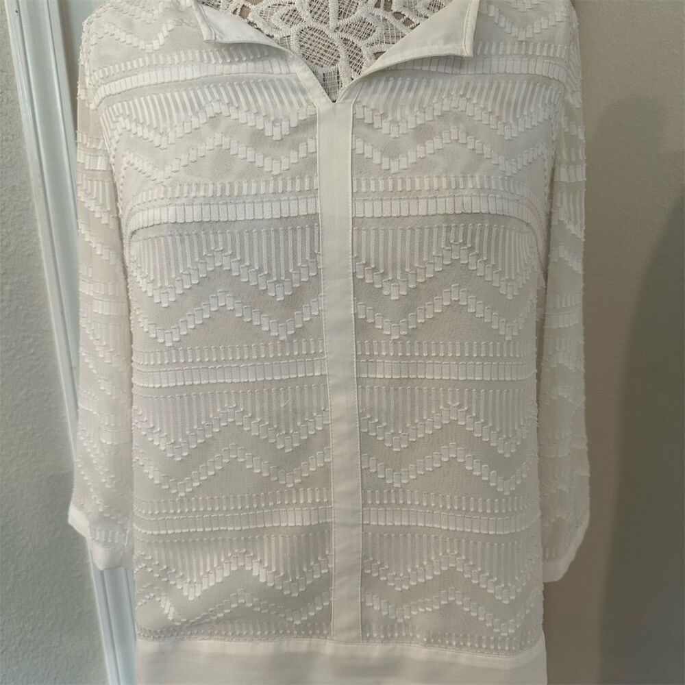 Chico's Women's White Sheer Jacquard Tunic Blouse 3/4 Sleeve EUC Size Small
